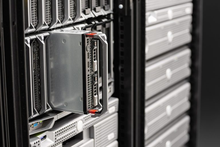 Snapshot vs backup: dlaczego migawka nie uratuje Twoich danych